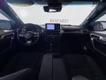 2023 GX 460 Thumbnail 30
