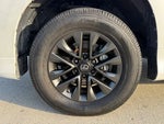 2020 GX 460 Thumbnail 13