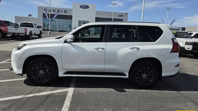 2022 Lexus GX 460 Base