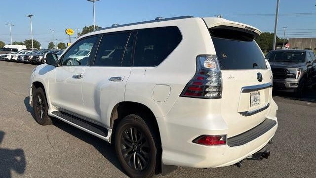 2023 Lexus GX 460 Base