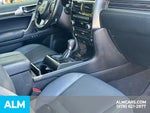 2023 GX 460 Thumbnail 36