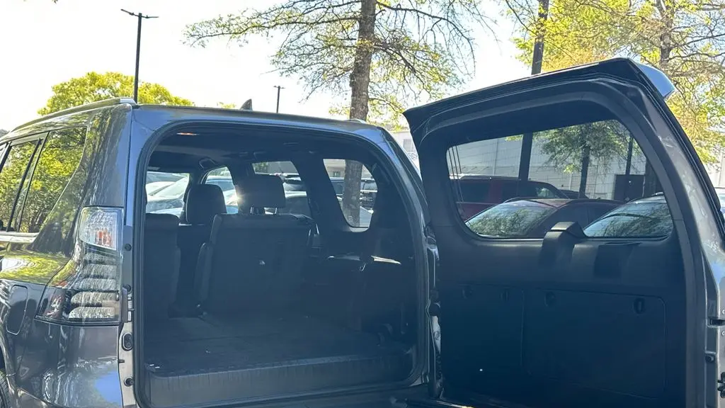 2023 Lexus GX 460 Base