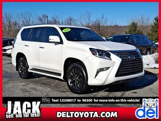 2020 Lexus GX 460 with Starfire Pearl Exterior