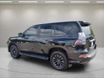 2021 GX 460 Thumbnail 3