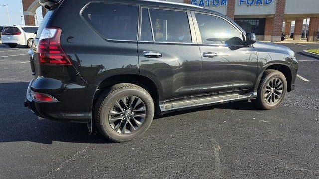 2023 Lexus GX 460 Base