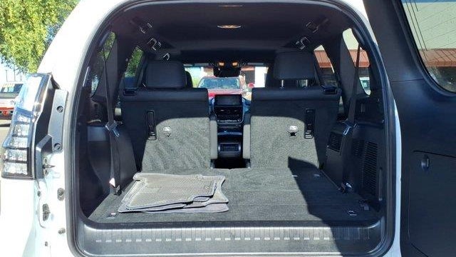 2023 Lexus GX 460 Base