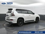 2023 GX 460 Thumbnail 2