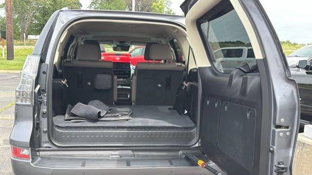 2022 Lexus GX 460 Base