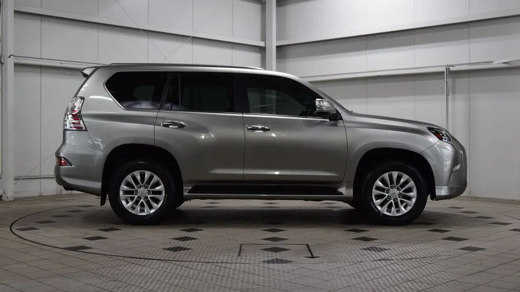 2022 Lexus GX 460 Base