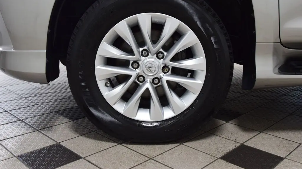 2022 Lexus GX 460 Base