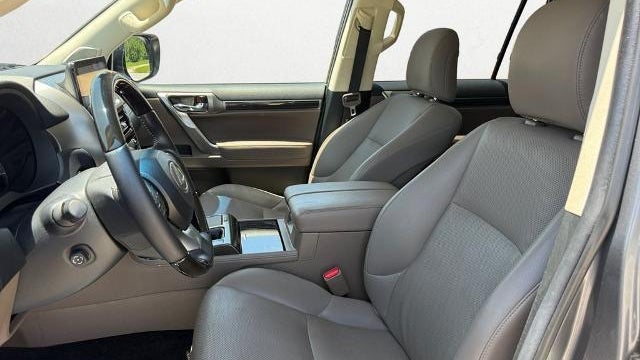 2022 Lexus GX 460 Base