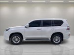 2022 GX 460 Thumbnail 2