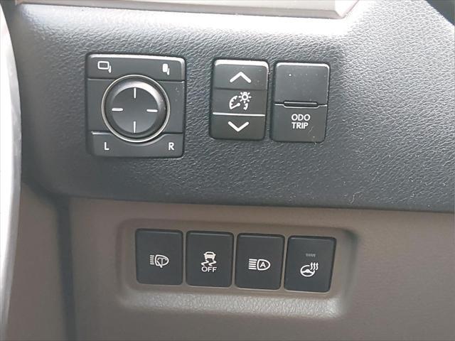 2022 Lexus GX - $41,999