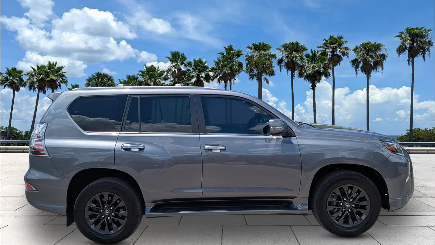 2023 Lexus GX 460 Base
