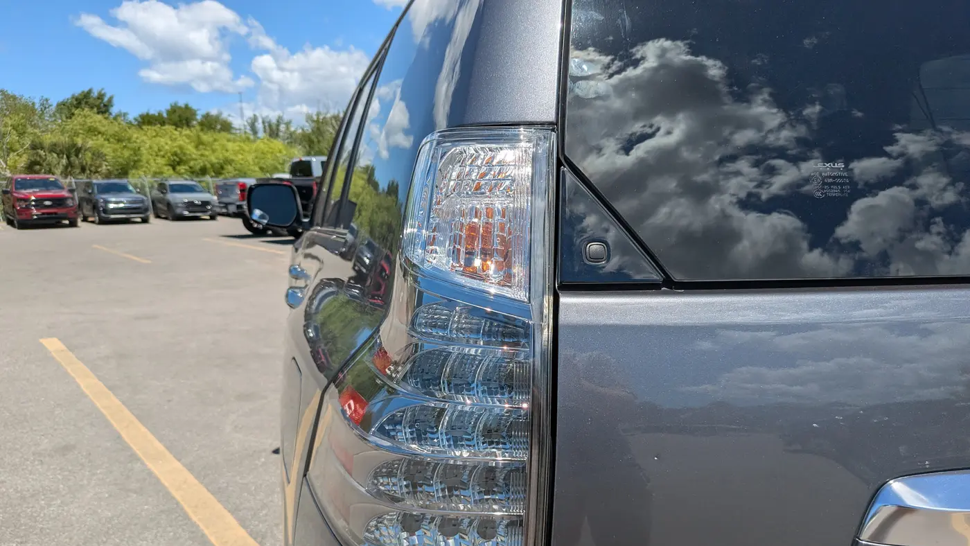 2023 Lexus GX 460 Base
