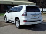 2019 GX 460 Thumbnail 3