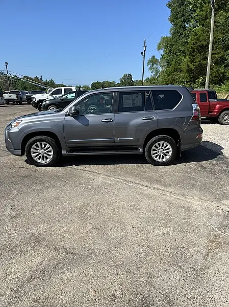 2017 Lexus GX - $22,998