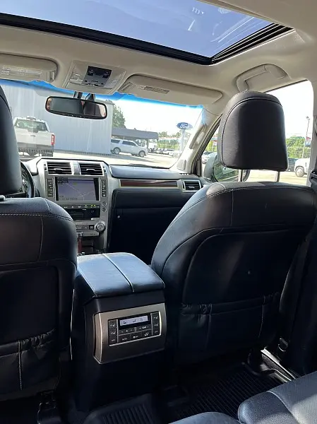 2017 Lexus GX - $22,998