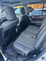 2019 GX 460 Thumbnail 6