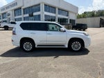 2015 GX 460 Thumbnail 3