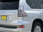 2017 GX 460 Thumbnail 10