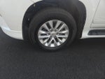 2019 GX 460 Thumbnail 17
