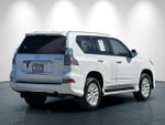 2017 GX 460 Thumbnail 4