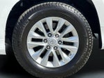 2017 GX 460 Thumbnail 26
