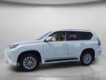 2018 GX 460 Thumbnail 3