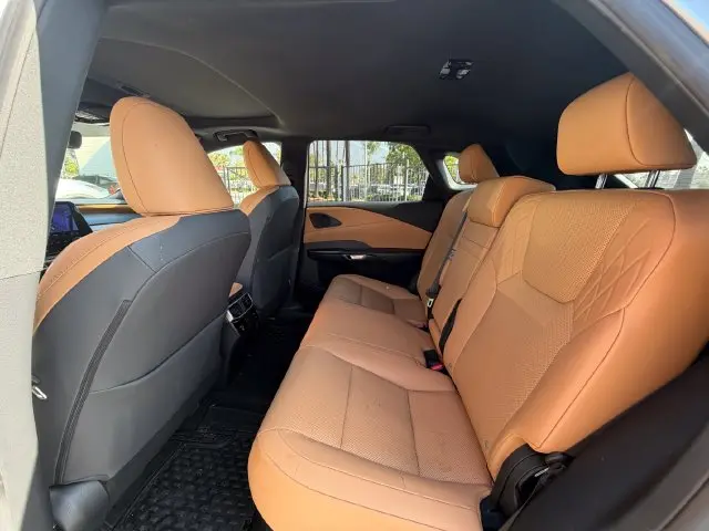 2023 Lexus RX - $37,665