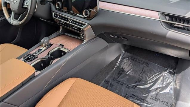 2026 Lexus RX 450h+ Premium