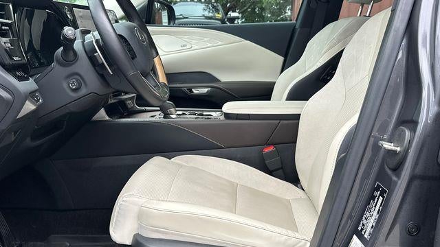 2024 Lexus RX 450h+ Luxury