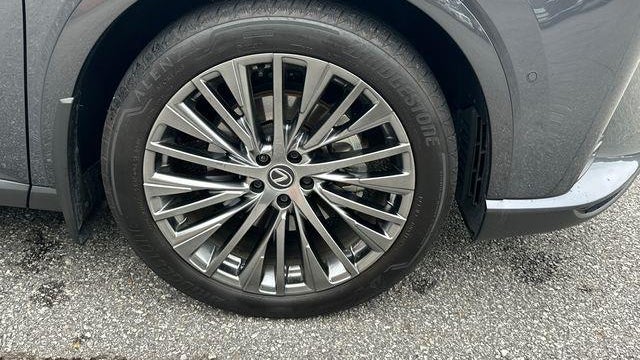 2024 Lexus RX 450h+ Luxury