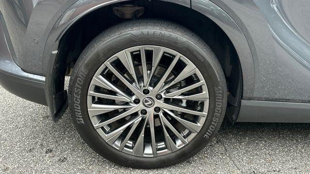 2024 Lexus RX 450h+ Luxury