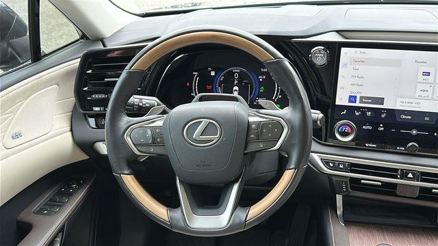 2024 Lexus RX 450h+ Luxury