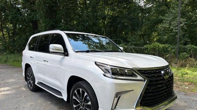 2021 Lexus LX 570 Three-Row