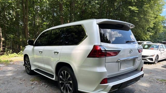 2021 Lexus LX 570 Three-Row
