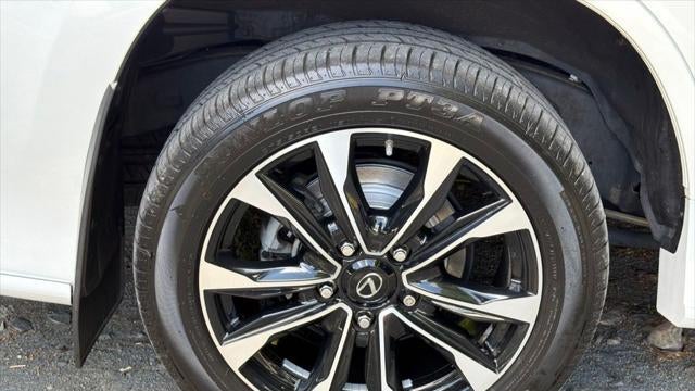 2021 Lexus LX 570 Three-Row
