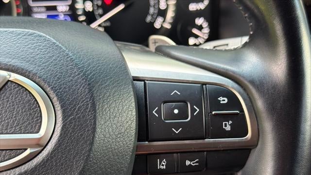 2021 Lexus LX 570 Three-Row