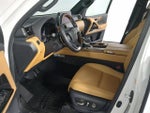 2023 LX 600 Thumbnail 10