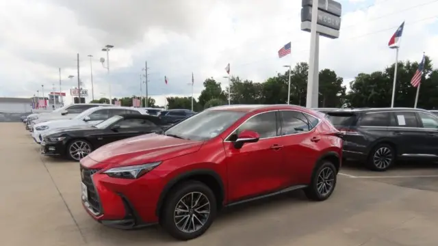 2026 Lexus NX 350h Premium