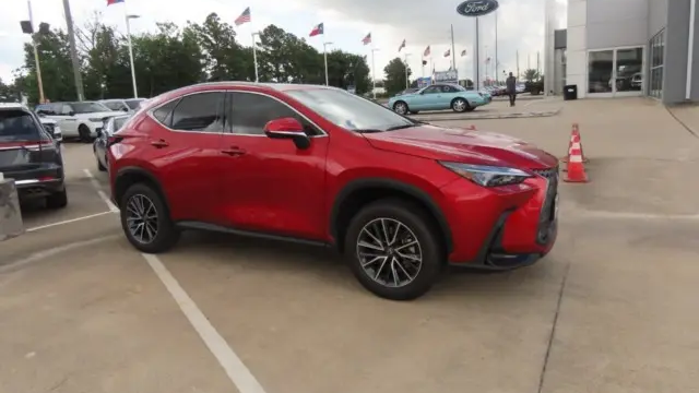2026 Lexus NX 350h Premium