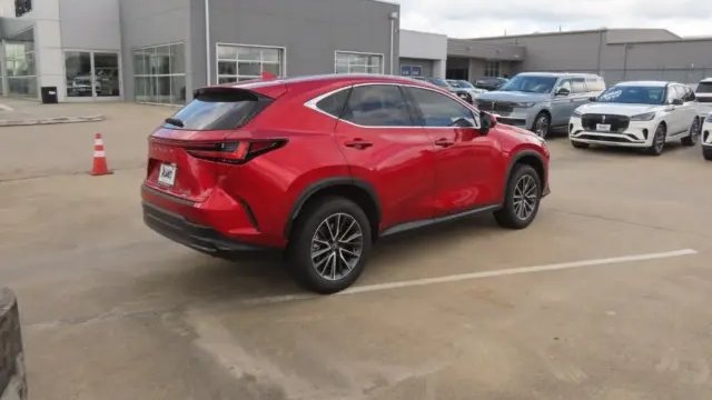 2026 Lexus NX 350h Premium