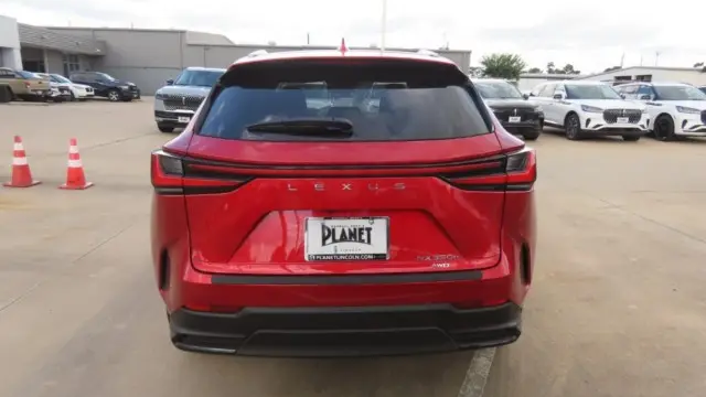 2026 Lexus NX 350h Premium