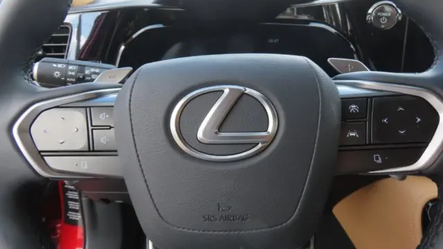 2026 Lexus NX 350h Premium