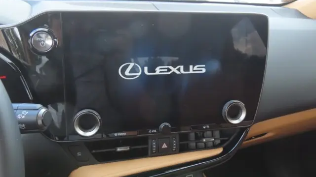 2026 Lexus NX 350h Premium