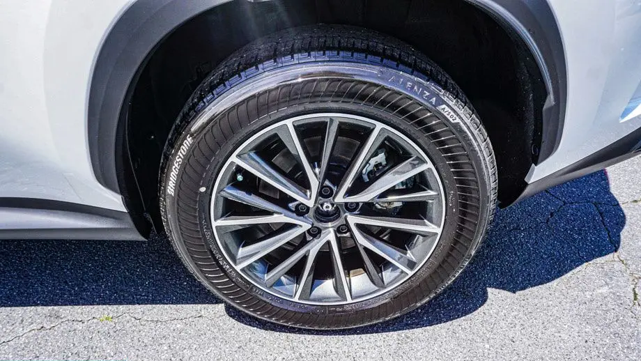 2024 Lexus NX 350h Premium