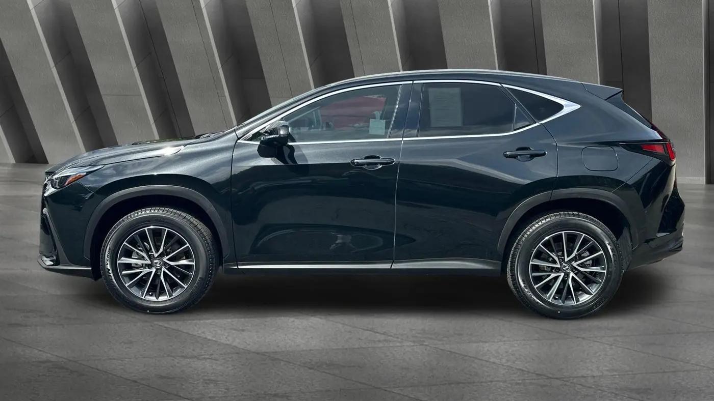 2025 Lexus NX 350h Premium