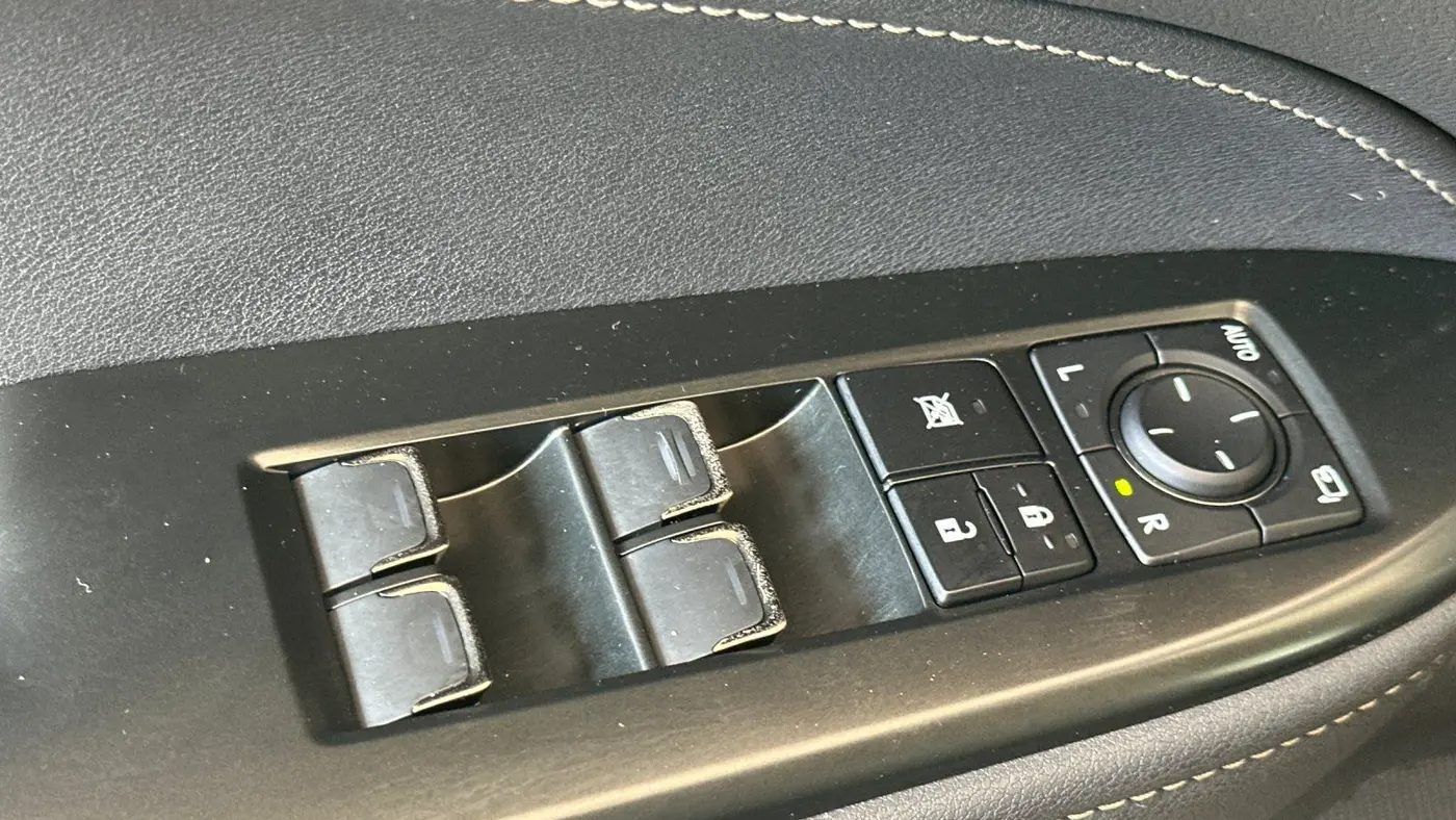 2025 Lexus NX 350h Premium