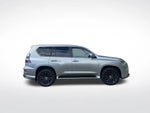 2023 GX 460 Thumbnail 4